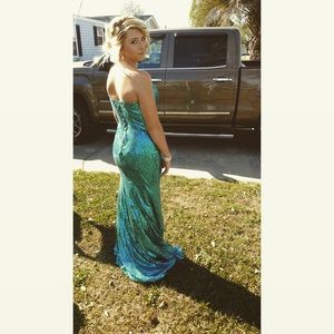 Prom/ formal dress